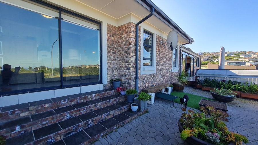3 Bedroom Property for Sale in Dana Bay Western Cape